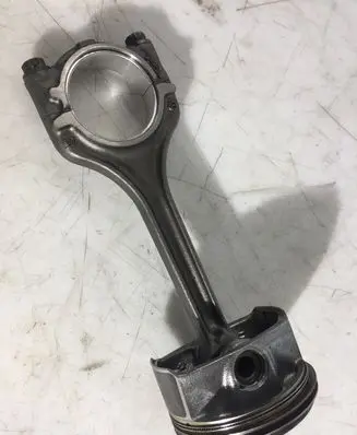 Skoda Citigo Piston with connecting rod IS04EL UK21L