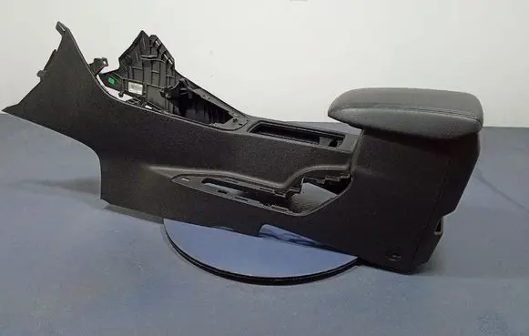 Ford Focus ST Center console F1EBA045A06C