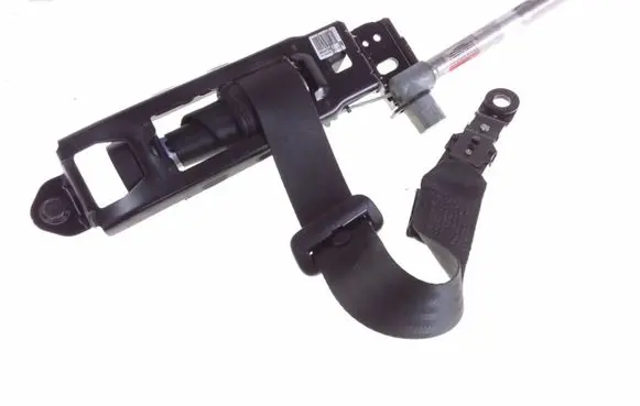 Volvo V50 Front seatbelt 3050473428
