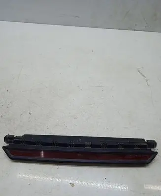 Volkswagen PASSAT B5 Third/center stoplight 3B9945097
