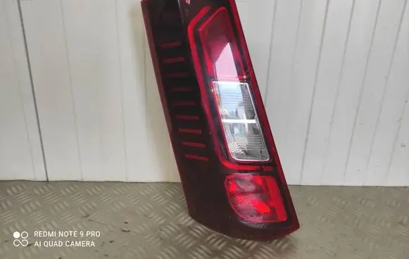 Renault Express Rear/tail lights 265552205R 000PL0564 0021503528