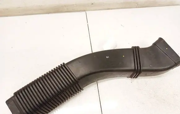 BMW 5 F10 F11 Air intake hose/pipe 7811597 1371ZB781159703