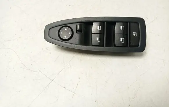 BMW 1 F20 F21 Electric window control switch 9208110