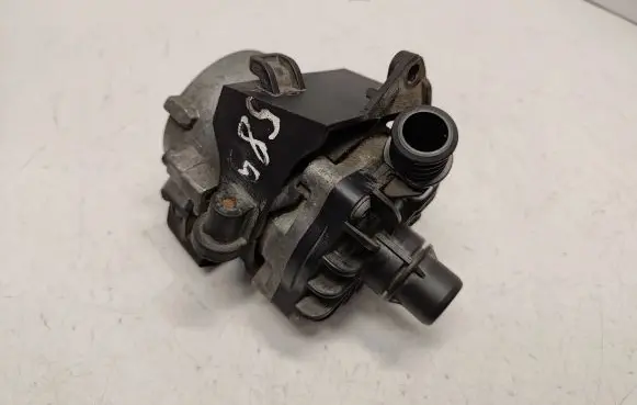 BMW X5M E70 Electric auxiliary coolant/water pump 11517566335