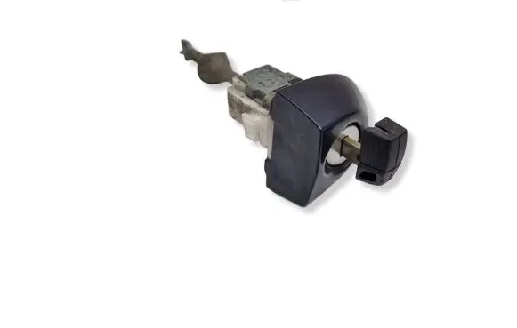 BMW 1 E81 E87 Front door lock 