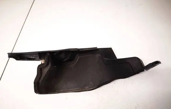 Honda Insight Wiper trim 74222TM8A000