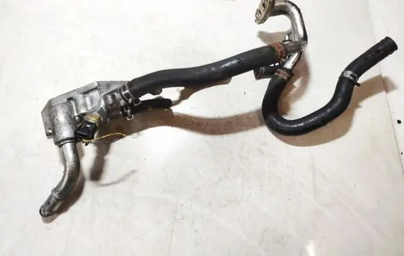 Honda CR-V Engine coolant pipe/hose