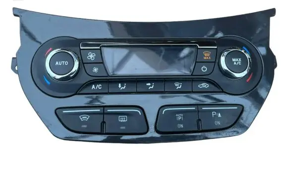 Ford Kuga II Climate control unit DV4T18C612AC WK4A05874 A12649641
