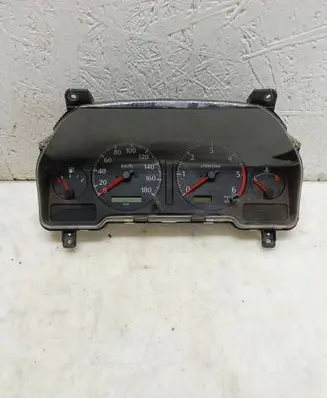 Speedometer (instrument cluster)