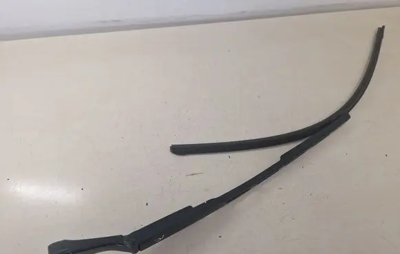 Audi A8 S8 D4 4H Front wiper blade arm 4H1855407