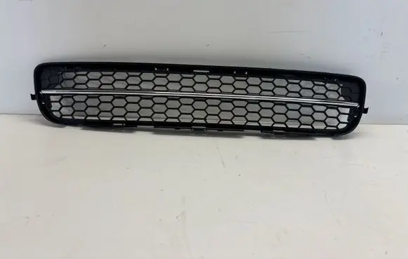 Volvo S80 Front bumper lower grill 30678421