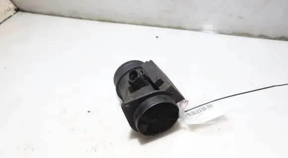 Volkswagen PASSAT B5 Mass air flow meter