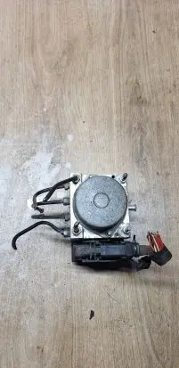 Dacia Sandero ABS Pump 0265800584 88305B0776