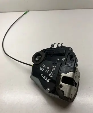 Toyota Prius (XW30) Front door lock