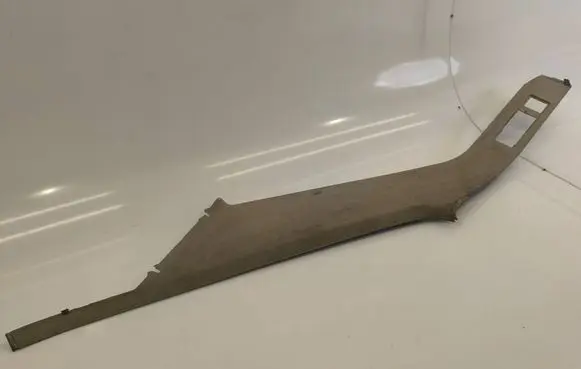 Audi Coupe Foot area side trim 895867244 154940 2546R10