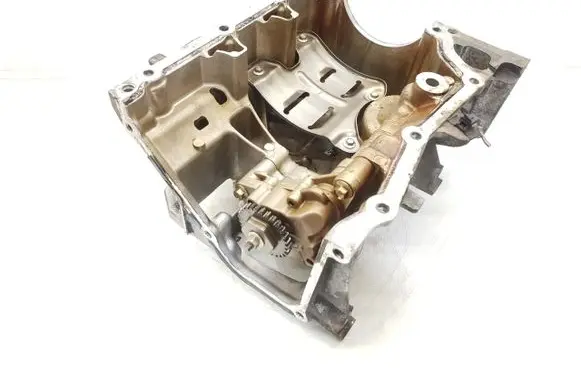 Nissan Note (E12) Oil sump 