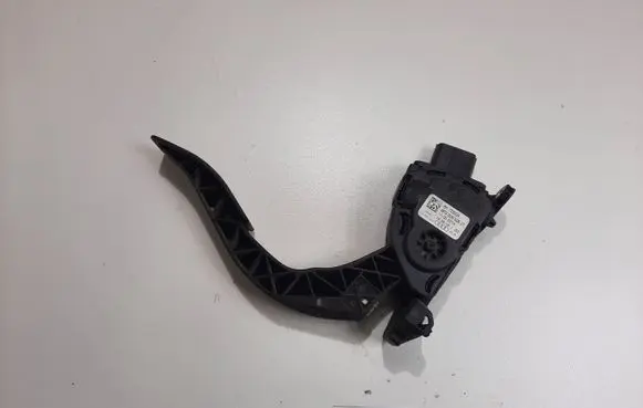 Audi A4 S4 B8 8K Accelerator throttle pedal 8K1723523A
