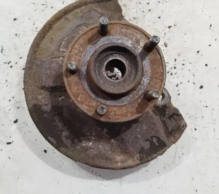 Jeep Patriot Front wheel hub spindle knuckle