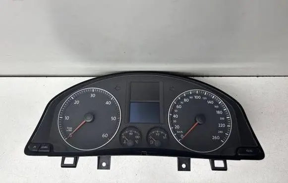 Volkswagen Golf Plus Speedometer (instrument cluster) 1K0920861M