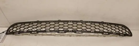 Hyundai Santa Fe Front bumper lower grill 865122B000