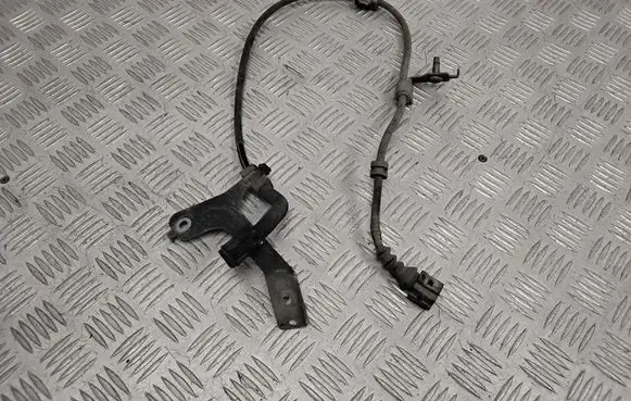 Nissan Leaf II (ZE1) Rear ABS sensor wiring 