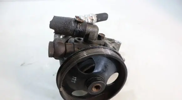 Chevrolet Cruze Power steering pump 