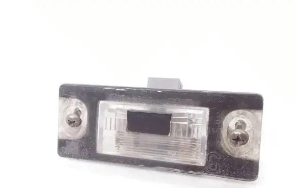 Audi A3 S3 8L Number plate light 8d9943021