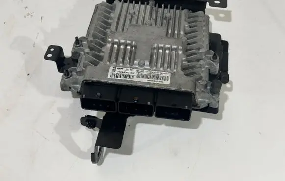 Citroen C5 Engine control unit/module 9663122980