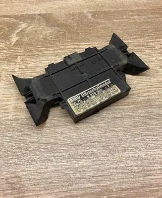 BMW 5 E39 Alarm movement detector/sensor 8379939 577621