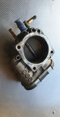 Audi A4 S4 B6 8E 8H Throttle valve 078133062B