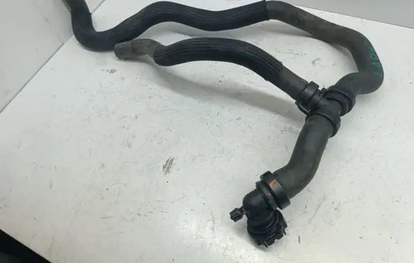 Renault Laguna III Engine coolant pipe/hose 924100058R
