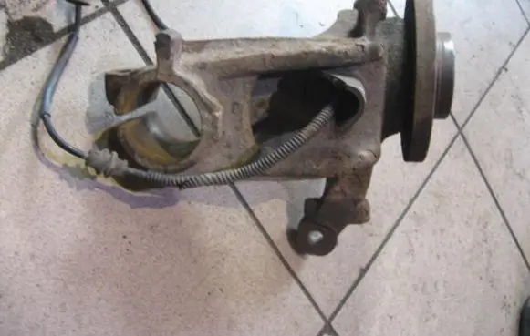 Citroen C3 Front wheel hub spindle knuckle
