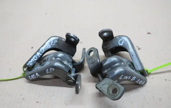 Opel Insignia B Front door upper hinge