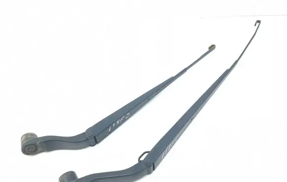 Nissan X-Trail T32 Windshield/front glass wiper blade 