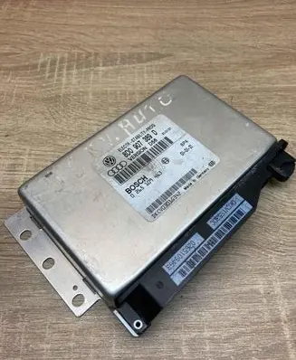 Volkswagen PASSAT B5.5 ABS control unit/module 8D0907389D 0265109463