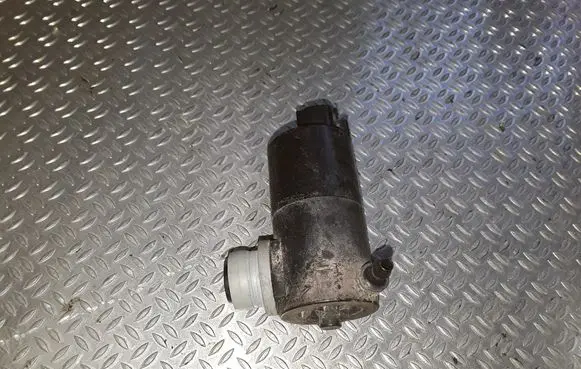Windscreen/windshield washer pump