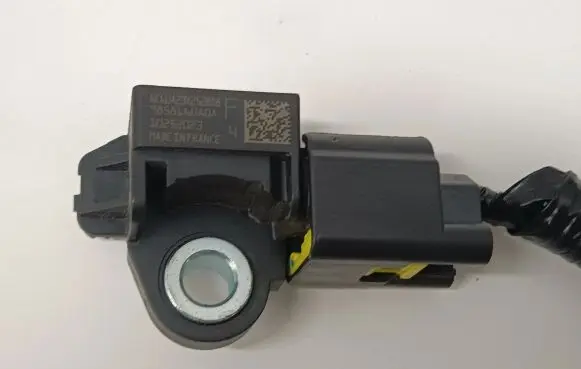 Nissan Qashqai J12 Airbag deployment crash/impact sensor 985816UA0A