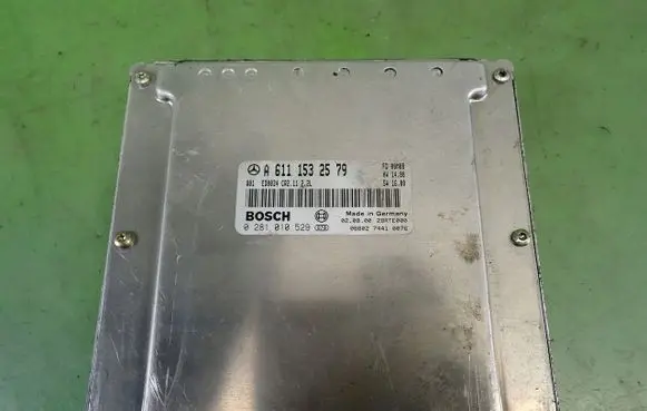 Mercedes-Benz C W203 Engine control unit/module ECU