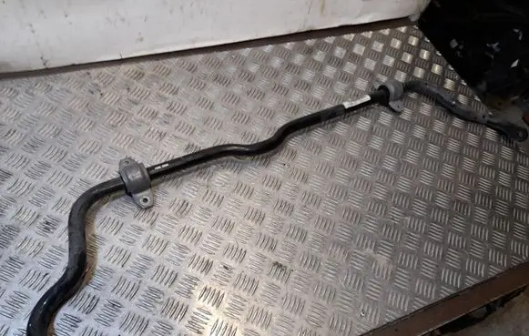 Mercedes-Benz CLA C117 X117 W117 Front anti-roll bar/sway bar A2463203411