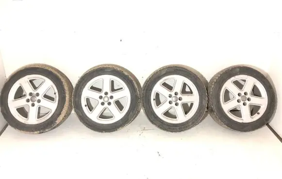 Audi A8 S8 D3 4E R18 alloy rim 4E0601025L