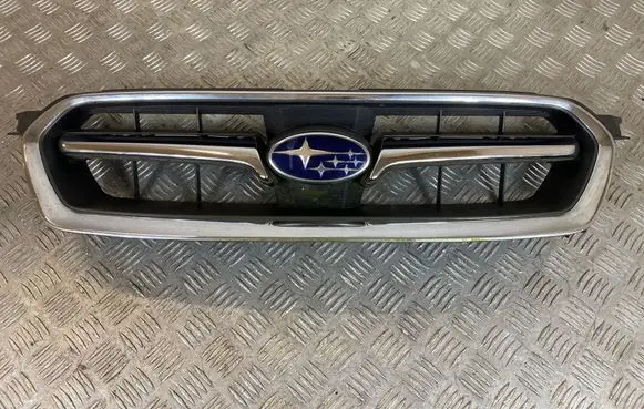 Subaru Legacy Front grill 