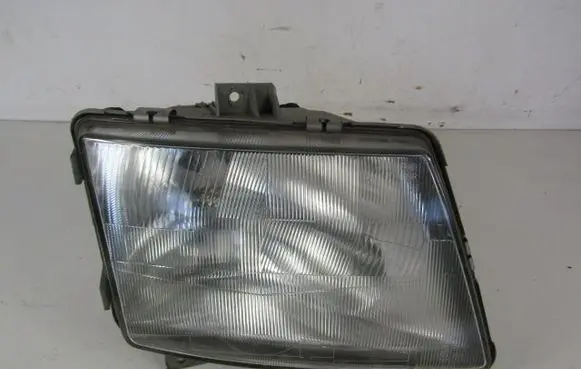 Mercedes-Benz Vito Viano W638 Headlight/headlamp 4401119R