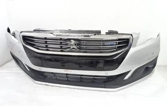 Peugeot 508 Front bumper
