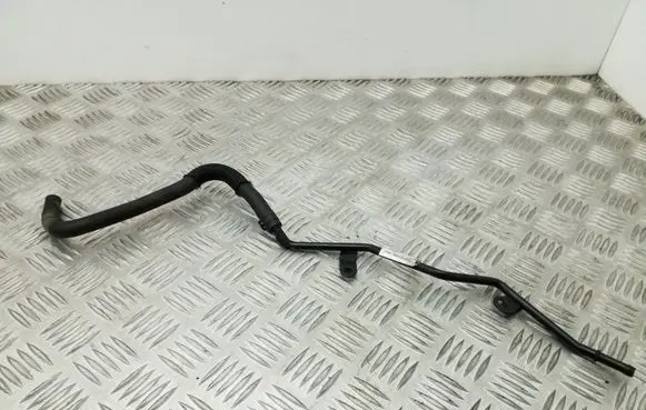 Volkswagen Golf Plus Engine coolant pipe/hose 1K0121064J 1K0122447GF