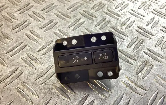 Nissan Qashqai Panel lighting control switch 60618E