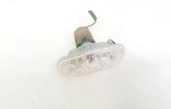 Audi A6 S6 C6 4F Front fender indicator light 8E0949127