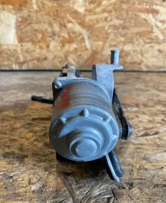 Opel Astra K Wiper motor 3397022098 3521 S4450P0613