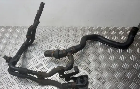 Skoda Rapid (NH) Engine coolant pipe/hose 6R0965561A 6R0121070N