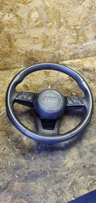Audi A1 Steering wheel 82A419091T 362528925 653976500
