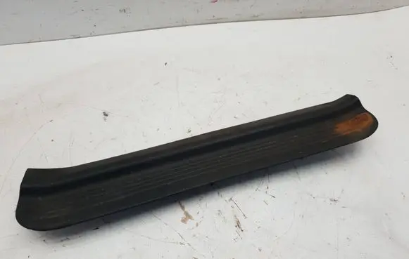 Rear sill trim cover